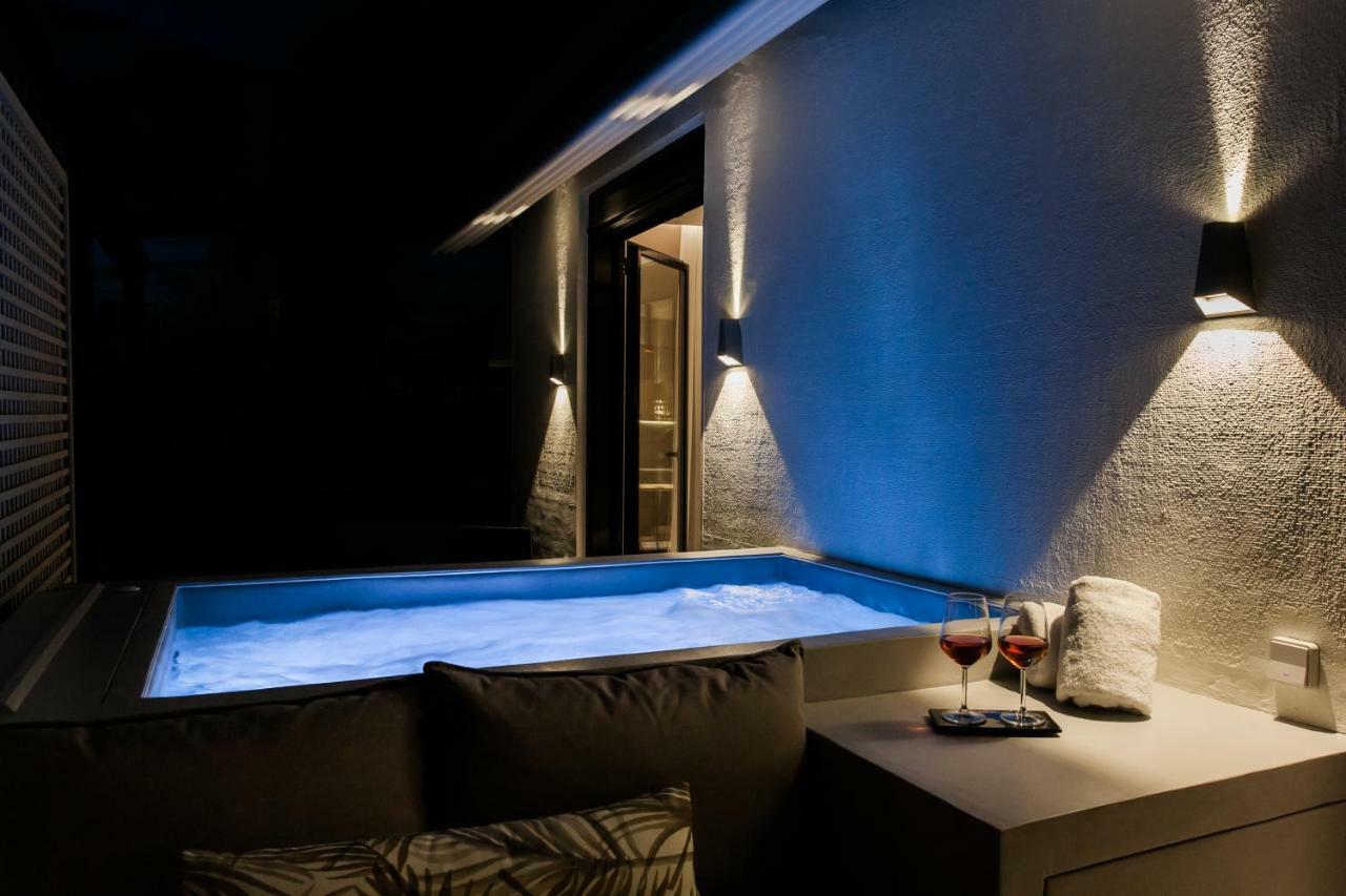 *** Boutique Syntagma Apartment W/ Plunge Pool *** Atenas Exterior foto
